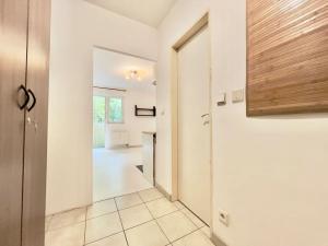 Pronájem bytu 1+kk, Brno, Jedovnická, 19 m2