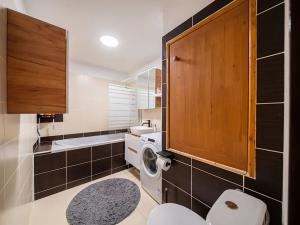 Prodej bytu 2+1, Třebíč, Jar. Haška, 57 m2