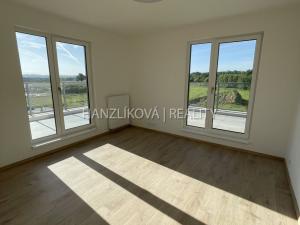 Pronájem bytu 4+kk, České Budějovice, Branišovská, 103 m2