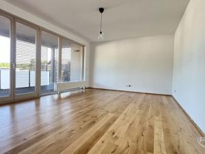 Prodej bytu 3+kk, Praha - Hrdlořezy, Mezilehlá, 118 m2