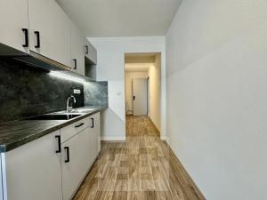 Pronájem ordinace, Střelice, Nová ulice, 30 m2