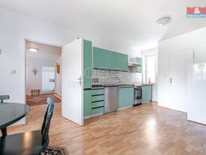 Prodej rodinného domu, Mladá Vožice, Husovo náměstí, 124 m2