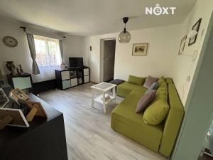 Prodej chaty, Hradec Králové, K Cikánu, 52 m2