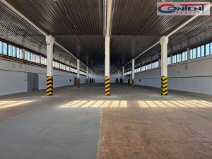 Pronájem skladu, Kostěnice, 2610 m2