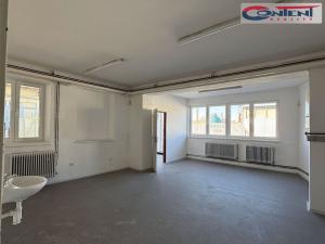 Pronájem skladu, Kostěnice, 2610 m2