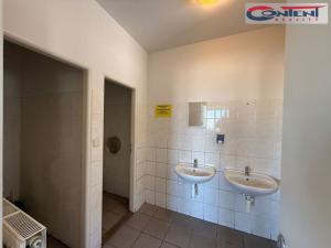 Pronájem skladu, Kostěnice, 2610 m2