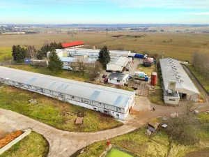 Prodej zemědělského objektu, Lány, Zámecká, 4000 m2