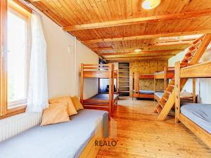 Pronájem komerční nemovitosti, Lažánky, 500 m2