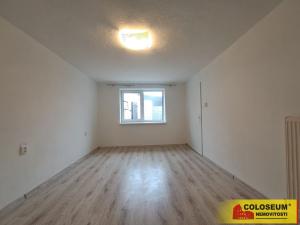 Pronájem bytu 3+1, Znojmo - Konice, 65 m2