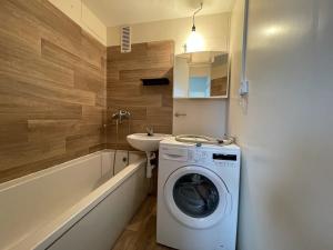 Pronájem bytu 3+1, Šumperk, Kmochova, 64 m2