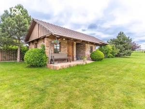 Prodej bytu 6+kk a větší, Bříství, 375 m2