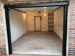 Pronájem garáže, Olomouc - Nové Sady, Jakoubka ze Stříbra, 18 m2