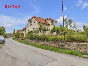 Prodej rodinného domu, Svatá, 265 m2