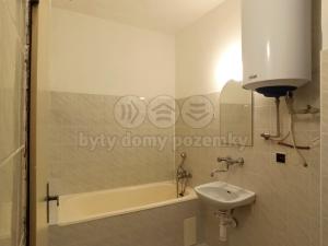 Pronájem bytu 1+1, Šternberk, Komenského, 35 m2