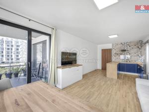 Prodej bytu 3+kk, Praha - Vysočany, Svatošových, 85 m2