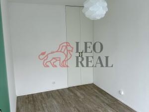 Pronájem bytu 2+kk, Praha - Stodůlky, náměstí Junkových, 48 m2