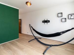 Pronájem bytu 3+kk, Praha - Dolní Měcholupy, Honzíkova, 98 m2