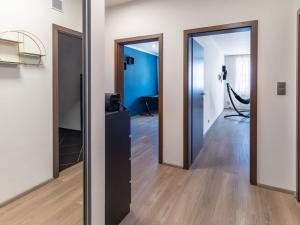 Pronájem bytu 3+kk, Praha - Dolní Měcholupy, Honzíkova, 98 m2