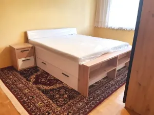 Pronájem bytu 2+1, Zlín, M. Knesla, 55 m2