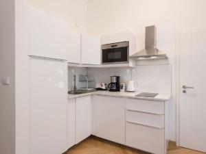 Pronájem bytu 3+kk, Praha - Nové Město, Lípová, 85 m2