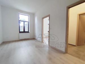 Pronájem bytu 2+kk, České Budějovice, Fráni Šrámka, 37 m2