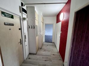 Pronájem bytu 2+1, Chomutov, Holešická, 61 m2