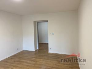 Pronájem bytu 2+1, Opava - Předměstí, náměstí Svaté Hedviky, 57 m2