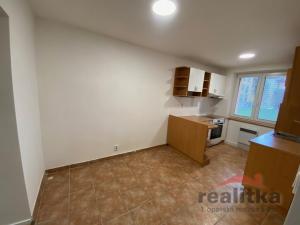 Pronájem bytu 2+1, Opava - Předměstí, náměstí Svaté Hedviky, 57 m2