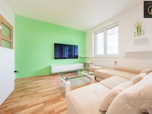 Prodej bytu 2+kk, Praha - Kyje, Davidovičova, 54 m2