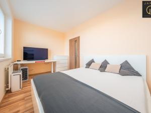 Prodej bytu 2+kk, Praha - Kyje, Davidovičova, 54 m2