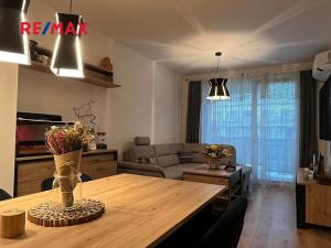 Pronájem bytu 2+kk, Horoměřice, Velvarská, 63 m2