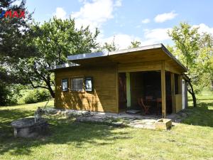 Prodej chaty, Nechanice, 16 m2