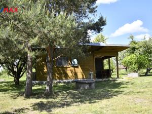 Prodej chaty, Nechanice, 16 m2
