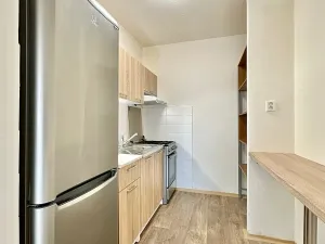 Pronájem bytu 2+kk, Praha - Záběhlice, Aubrechtové, 47 m2