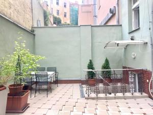 Pronájem bytu 2+kk, Praha - Žižkov, Blahníkova, 39 m2