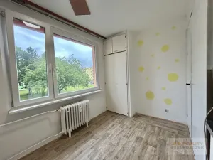 Prodej bytu 2+1, Broumov, Sídliště Křinické, 53 m2
