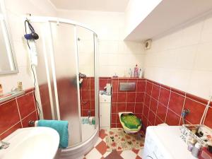 Prodej bytu 1+1, Praha - Dejvice, Na Vlčovce, 34 m2