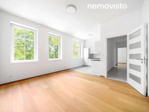 Pronájem bytu 2+kk, Ostrava, Preslova, 50 m2