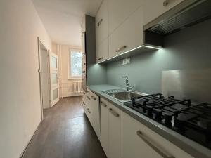 Pronájem bytu 2+1, Rosice, Komenského náměstí, 60 m2
