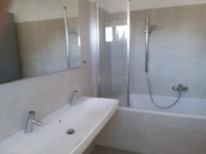 Pronájem bytu 2+1, České Budějovice - České Budějovice 7, Heydukova, 80 m2