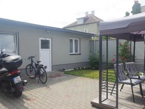 Pronájem bytu 1+1, Praha - Chodov, Švabinského, 34 m2