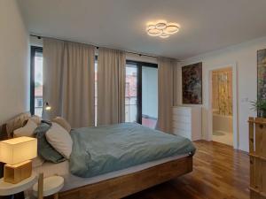Pronájem bytu 3+kk, Praha - Smíchov, Na Věnečku, 117 m2