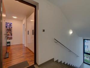 Pronájem bytu 3+kk, Praha - Smíchov, Na Věnečku, 117 m2
