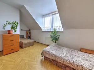 Prodej bytu 2+kk, Šanov, Komenského, 66 m2