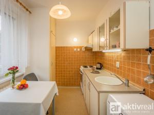 Pronájem bytu 2+1, Praha - Letňany, Šumperská, 52 m2