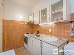 Pronájem bytu 2+1, Praha - Letňany, Šumperská, 52 m2