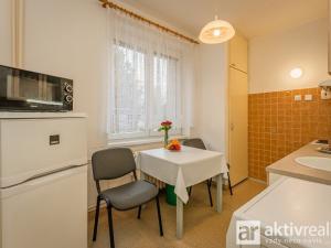 Pronájem bytu 2+1, Praha - Letňany, Šumperská, 52 m2