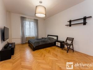 Pronájem bytu 2+1, Praha - Letňany, Šumperská, 52 m2