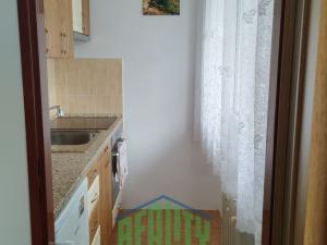 Pronájem bytu 1+kk, Praha - Krč, Hurbanova, 27 m2