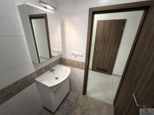 Prodej bytu 2+1, Olomouc - Hodolany, Masarykova třída, 72 m2
